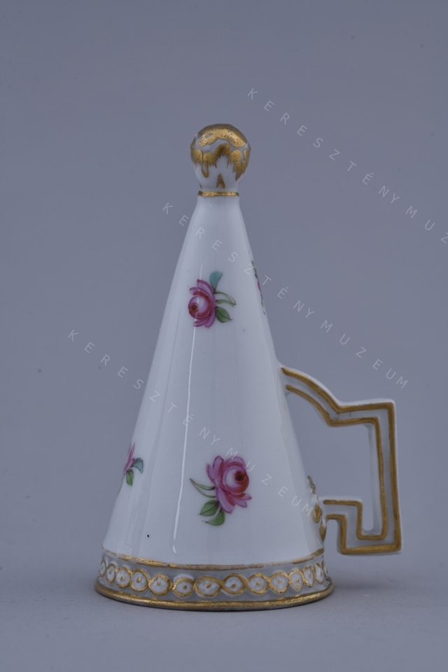 Candle snuffer