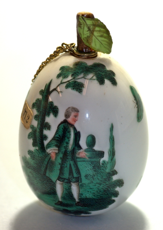 Perfume bottle