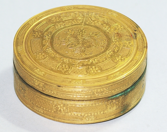 Snuffbox