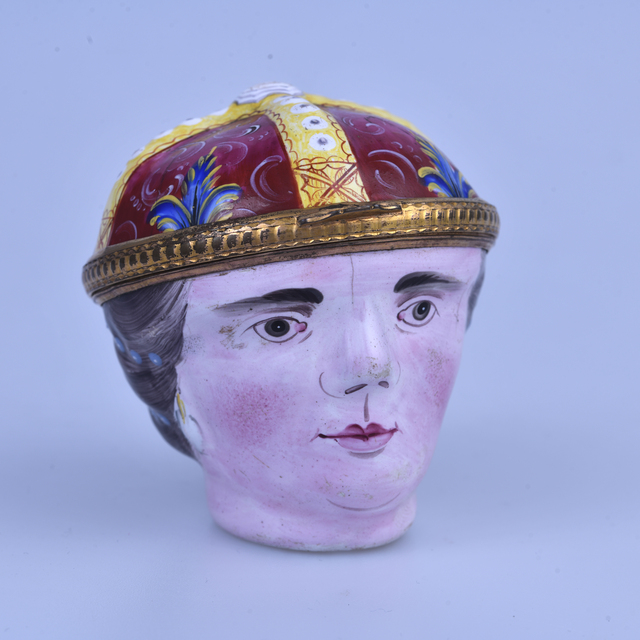 Snuffbox