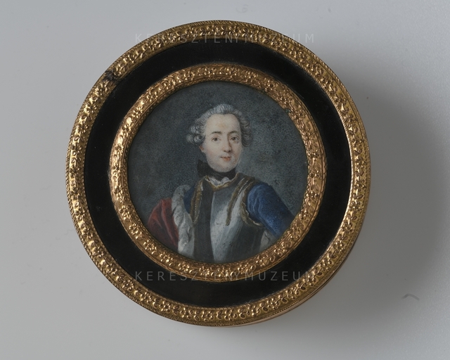Snuffbox