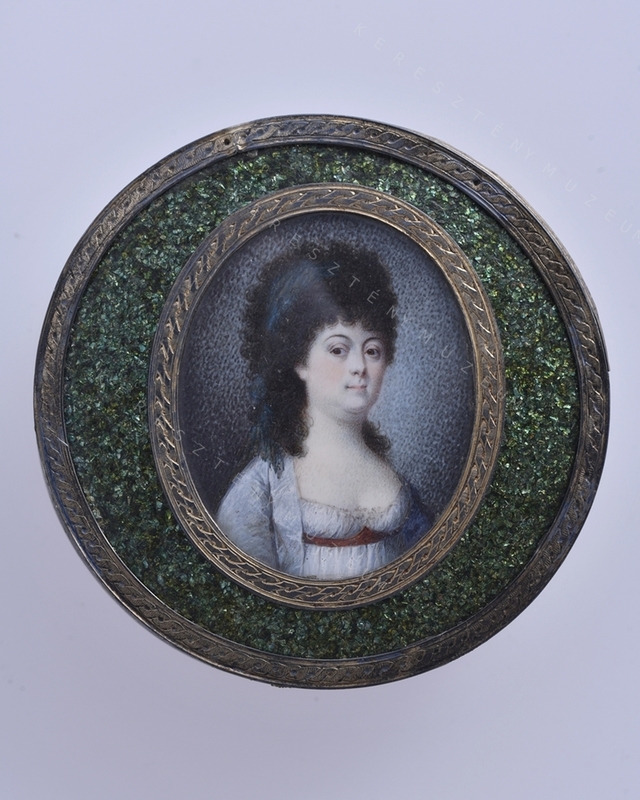 Snuffbox