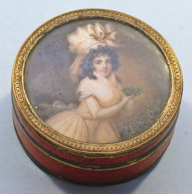 Snuffbox
