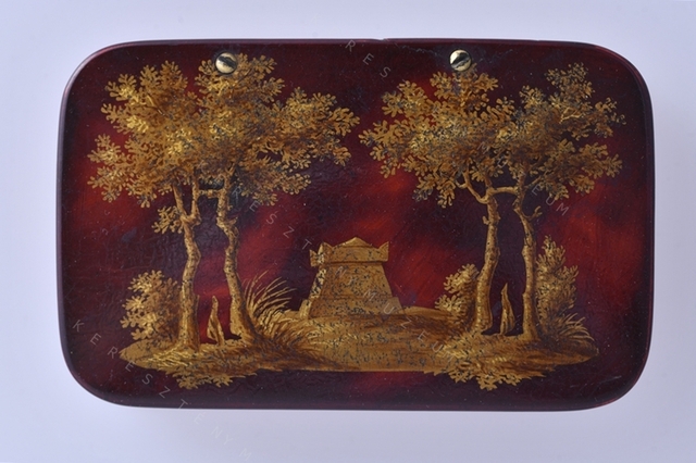 Snuffbox