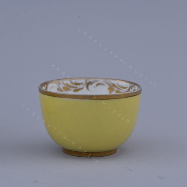 Coffee cup