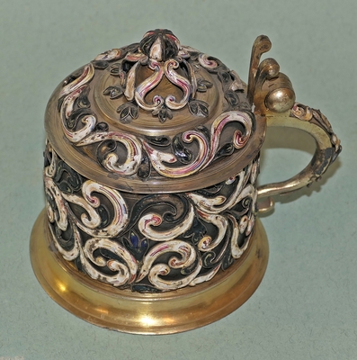 Tankard with cover