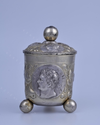 Covered Beaker (Willkomm)