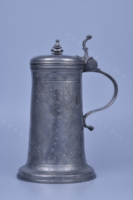 Tankard with cover