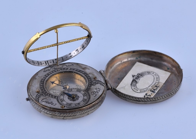 Portable Sundial with Compass